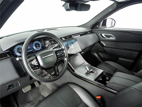 Used 2025 Land Rover Range Rover Velar Dynamic SE AWD/4WD image 4