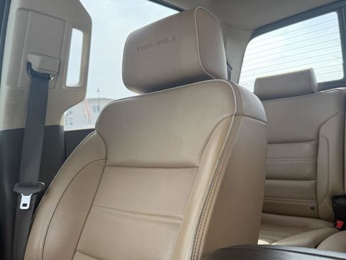 Used 2018 GMC Sierra 3500 Denali w/ Duramax Plus Package image 46