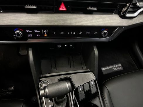 Certified 2025 Kia Sportage X-Line image 16