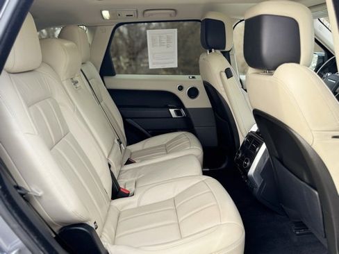 Used 2020 Land Rover Range Rover Sport HSE Dynamic image 18