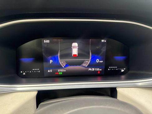 Used 2025 Volkswagen Taos SE w/ Panoramic Sunroof Package FWD image 59