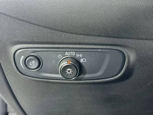 Used 2024 Chevrolet Equinox LT AWD/4WD image 10