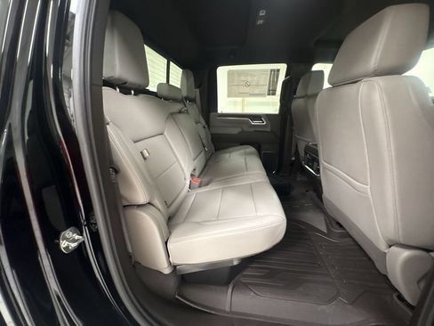 New 2026 GMC Sierra 3500 SLT w/ SLT Convenience Package AWD/4WD image 28