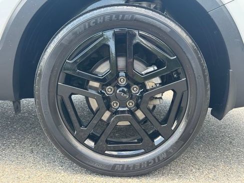 Used 2025 Kia Telluride EX X-Line AWD/4WD image 9