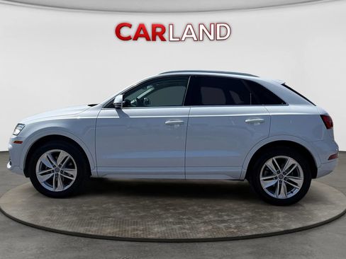 Used 2016 Audi Q3 2.0T Premium Plus w/ Technology Package AWD/4WD image 2