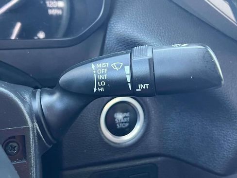 Used 2022 Toyota Tundra SR5 w/ SR5 Premium Package image 29