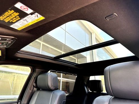 Used 2024 Toyota Tundra Platinum RWD image 17