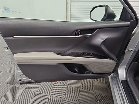 Used 2023 Toyota Camry LE FWD image 27