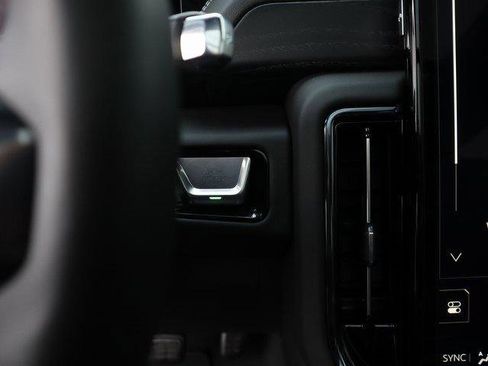 New 2025 GMC Yukon AT4 Ultimate image 40