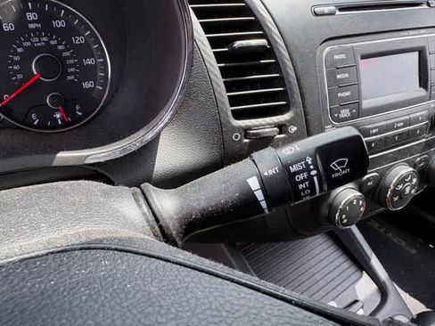 Used 2015 Kia Forte EX w/ Protection Package FWD image 17
