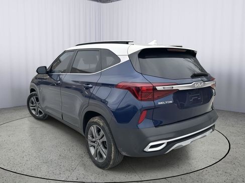 Used 2023 Kia Seltos S w/ Navigation Package image 8