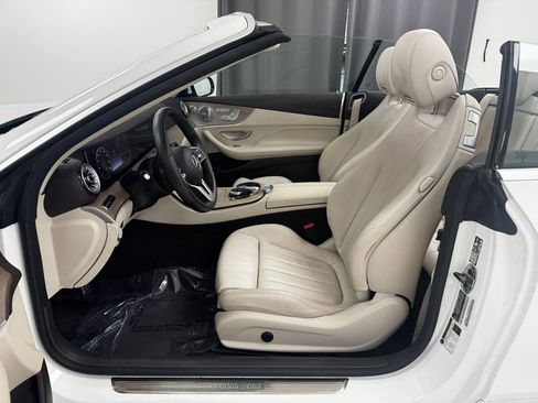 Used 2019 Mercedes-Benz E 450 4MATIC Cabriolet image 18