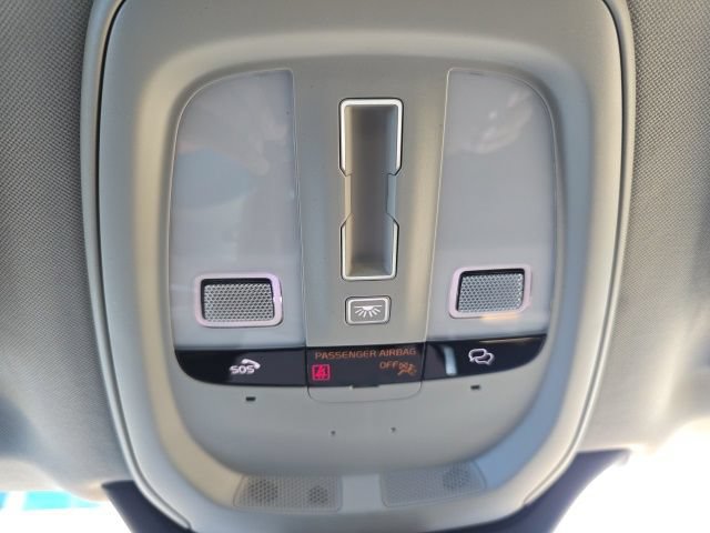 Used 2023 Volvo XC90 B6 Plus w/ Protection Package Premier AWD/4WD image 32