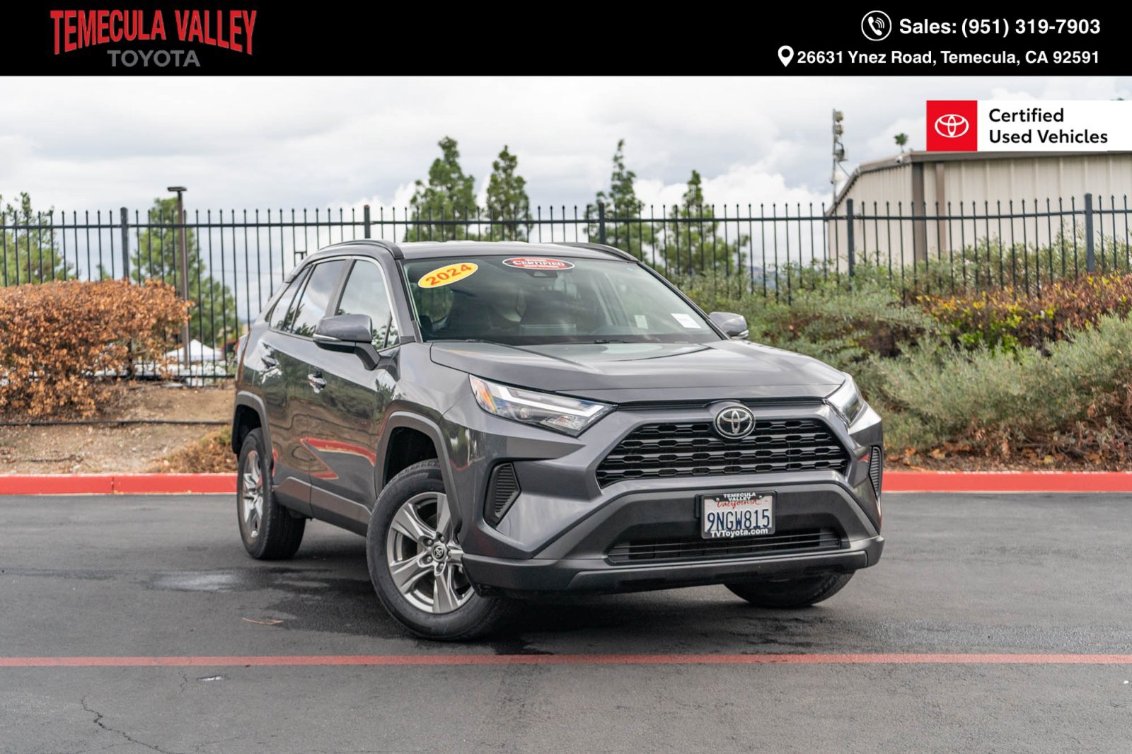 Certified 2024 Toyota RAV4 XLE FWD image 1