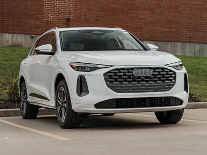 New 2025 Audi Q5 Premium