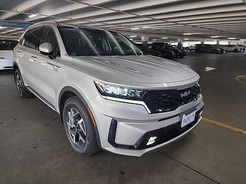 Used 2023 Kia Sorento EX FWD image 1