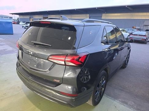 Used 2023 Chevrolet Equinox RS w/ RS Leather Package FWD image 5