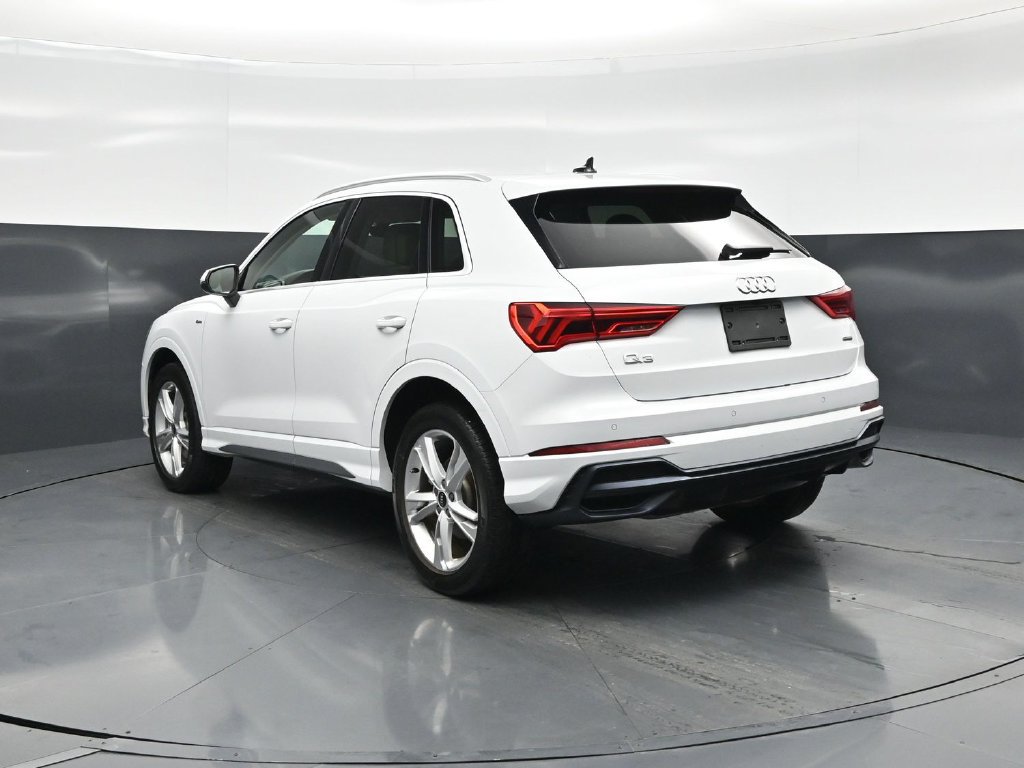 Used 2021 Audi Q3 2.0T Premium w/ Convenience Package AWD/4WD image 7