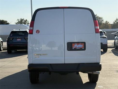 New 2025 Chevrolet Express 2500 w/ Driver Convenience Package image 5