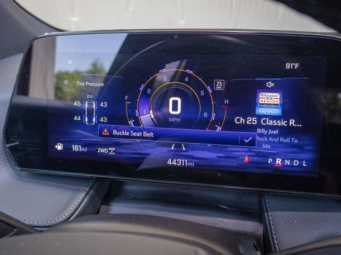 Used 2025 Chevrolet Equinox LT w/ Convenience Package II AWD/4WD image 16