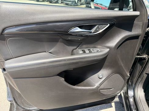 Used 2023 Buick Envision Essence w/ Sport Touring Package AWD/4WD image 17