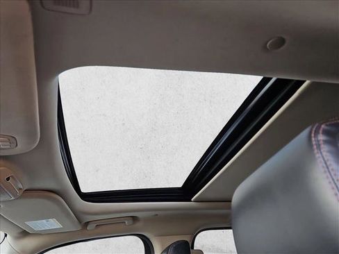 Used 2020 Ford Expedition Platinum image 16