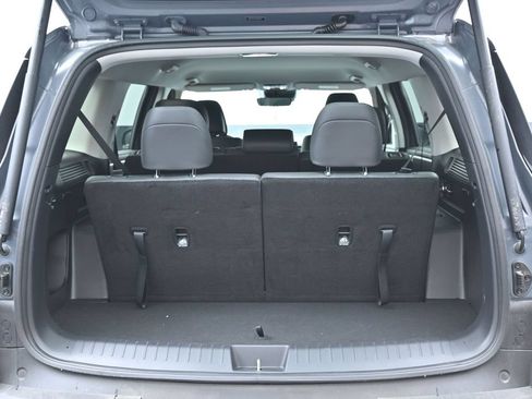Used 2025 Hyundai Santa Fe SEL FWD image 14