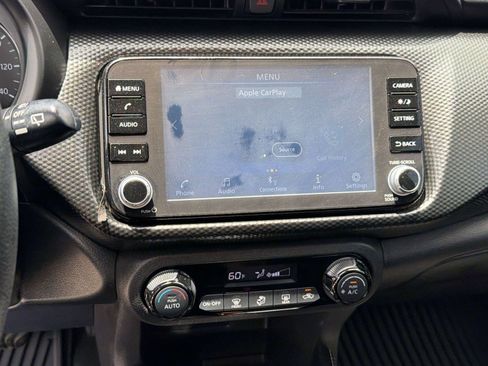 Used 2022 Nissan Kicks SV w/ Interior Electronics Package FWD image 26