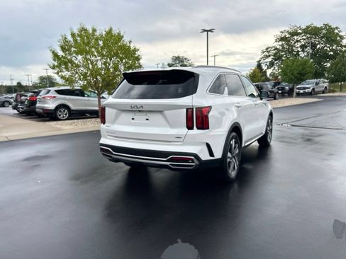 Certified 2023 Kia Sorento EX AWD/4WD image 7