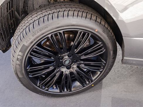 Used 2019 Land Rover Range Rover Supercharged AWD/4WD image 46