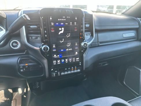 Used 2020 RAM 3500 Laramie AWD/4WD image 26
