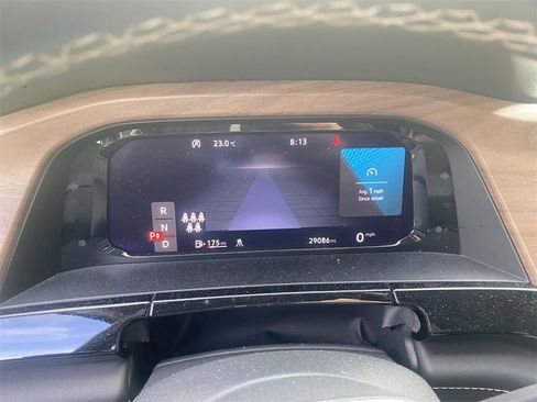 Used 2024 Volkswagen Atlas SE image 31