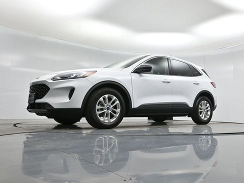 Certified 2022 Ford Escape SE w/ Convenience Package image 46