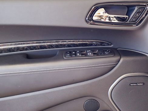 Used 2022 Dodge Durango SRT w/ Premium Interior Group image 10