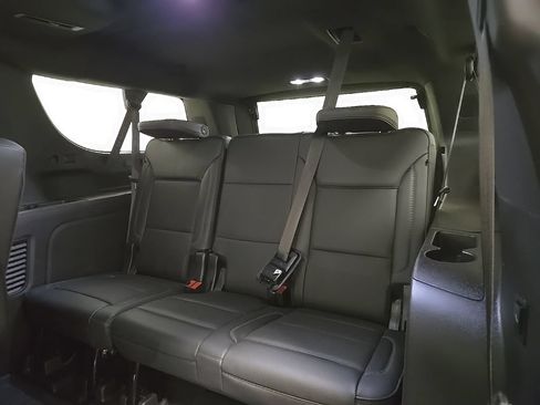 Used 2021 GMC Yukon XL Denali AWD/4WD image 16