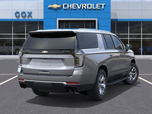 New 2026 Chevrolet Suburban Premier image 4