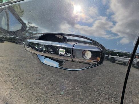 New 2025 GMC Sierra EV Denali image 11