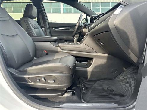 Certified 2023 Cadillac XT5 Premium Luxury image 21
