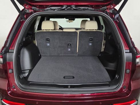 New 2025 Jeep Grand Cherokee Limited image 10