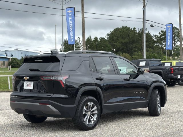 Used 2025 Chevrolet Equinox LT w/ Convenience Package II AWD/4WD image 8