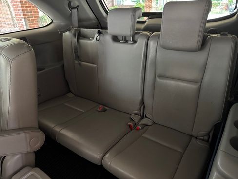 Used 2016 Toyota Highlander Limited Platinum AWD/4WD image 32