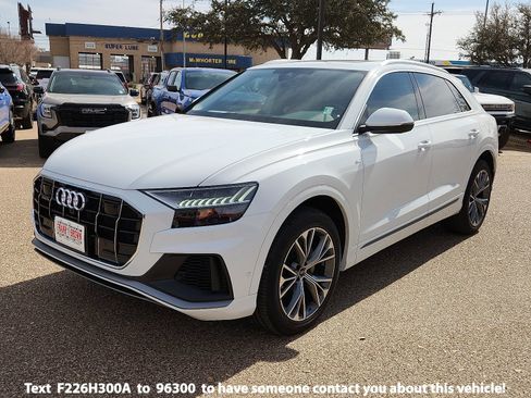 Used 2023 Audi Q8 Premium Plus image 1