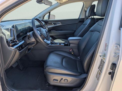 Used 2024 Kia Sportage EX image 28