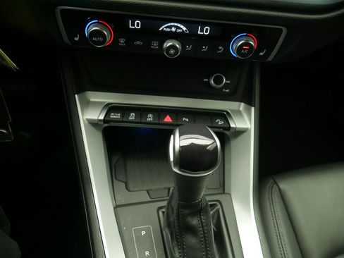 Certified 2023 Audi Q3 2.0T Premium Plus AWD/4WD image 38