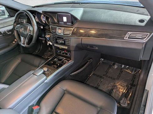 Used 2015 Mercedes-Benz E 350 Sedan image 23