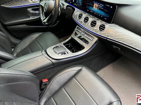 Used 2022 Mercedes-Benz E 450 4MATIC Sedan w/ Driver Assistance Package image 20
