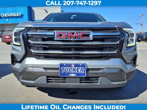 Used 2025 GMC Terrain Elevation image 3