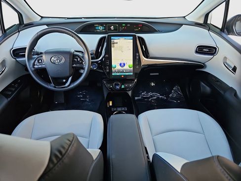 Certified 2022 Toyota Prius Limited w/ Premium Convenience Package image 20