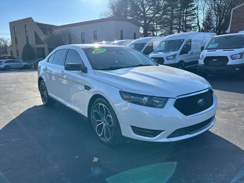 Used 2015 Ford Taurus SHO w/ Equipment Group 401A image 3