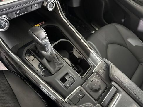 Used 2025 Toyota Grand Highlander AWD Hybrid image 22